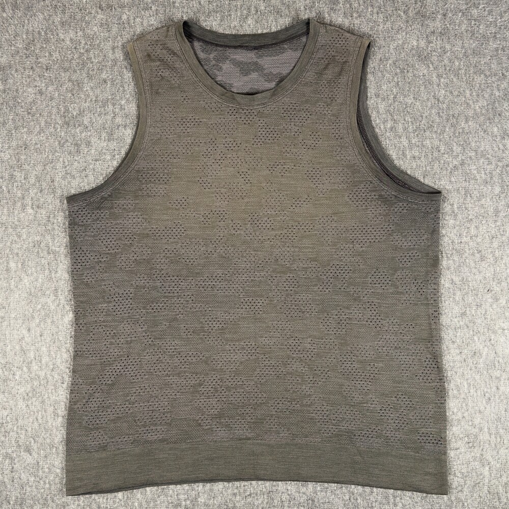 Lululemon Tank Top Mens Medium Green Camo Sleeveless Mesh Performance Athletic